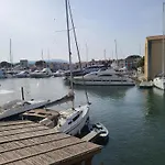 Maison De Pecheurs,10pers,clim, Port Villa
